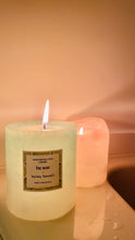Load image into Gallery viewer, feuwax × ʻauʻau hawaiʻi Candle
