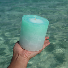Load image into Gallery viewer, feuwax × ʻauʻau hawaiʻi Candle
