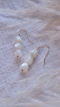 Load image into Gallery viewer, Pīkake Earrings ピカケピアス
