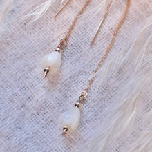 Load image into Gallery viewer, Pīkake Earrings ピカケピアス
